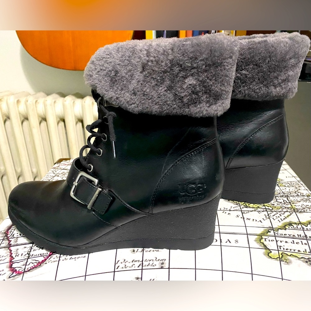 UGG Australia Janney waterproof black wedges ankle boots